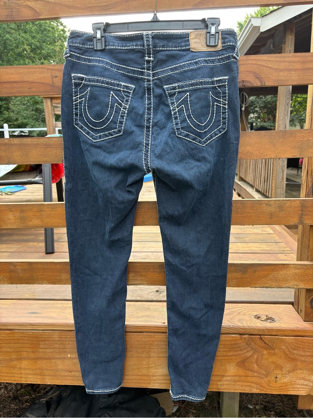 True Religion Dark Wash Skinny Jeans White Contrast Stitch Size 31